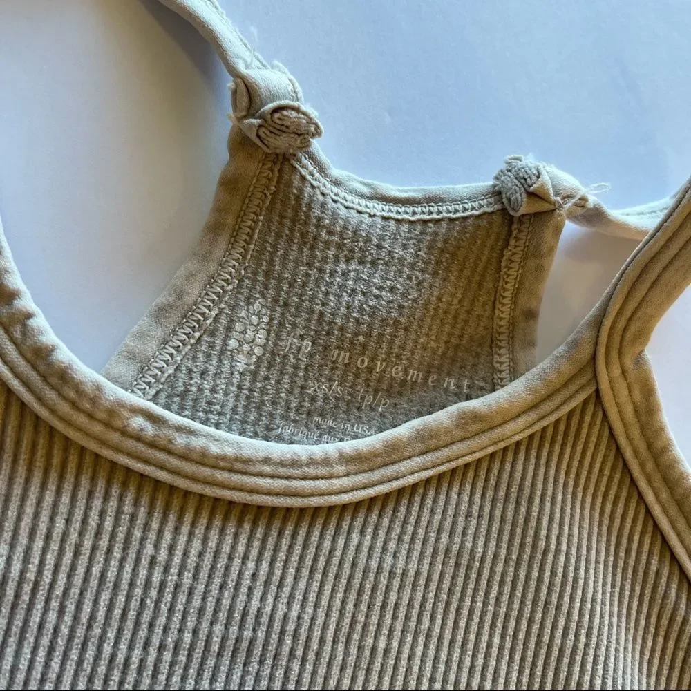 Free People Happiness Runs Ribbed Cropped Tank Top Stoned Eagle NWOT XS/S M/L - Picture 8 of 9
